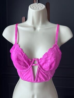 AUDEN Lace Underwire Longline Bralette in Bright Pink S